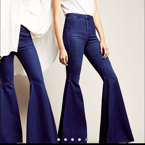 Free People Denim - NWT Free People “just float on” distressed flares